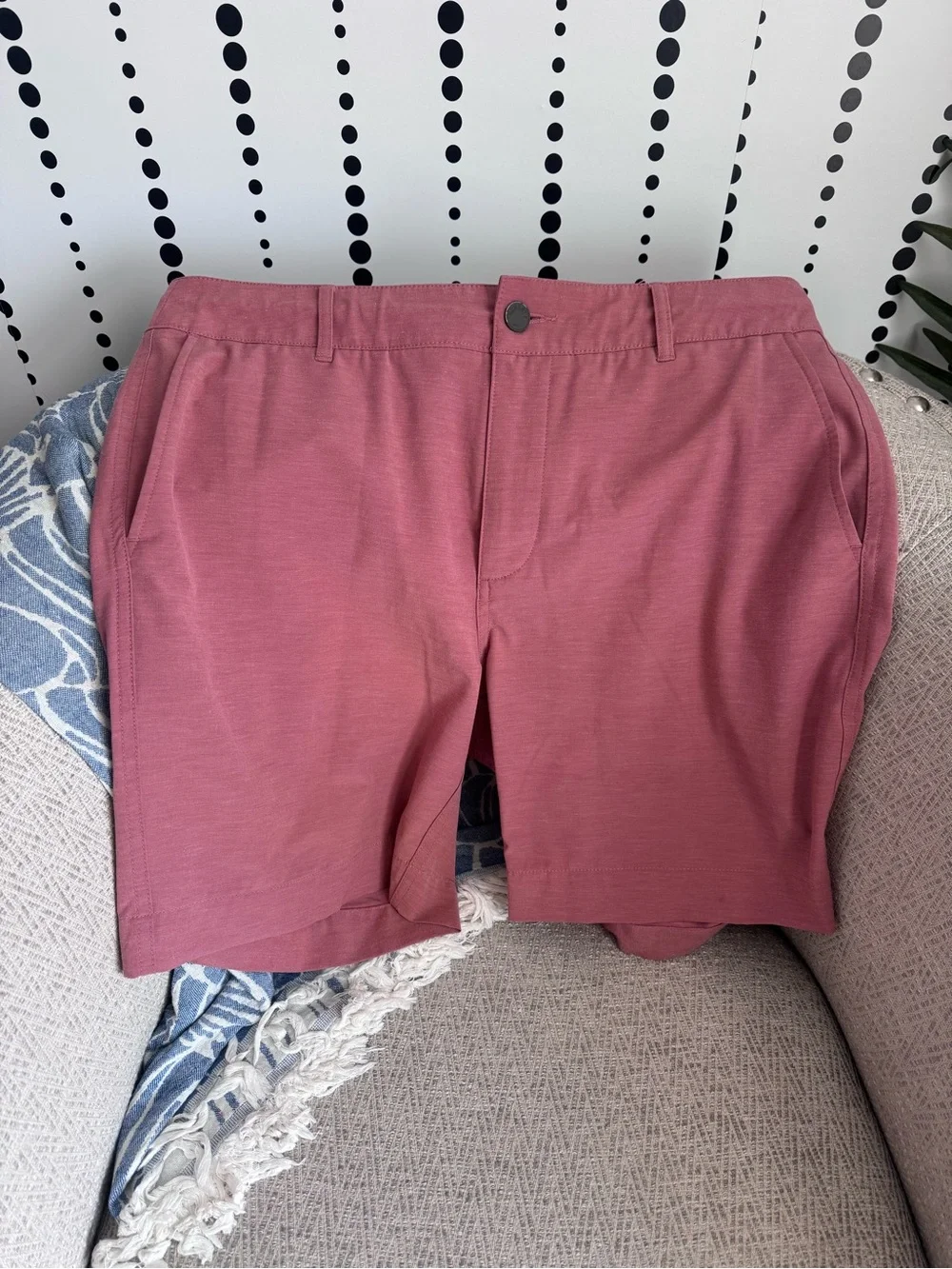 Men’s Faherty all day short! Worn twice!